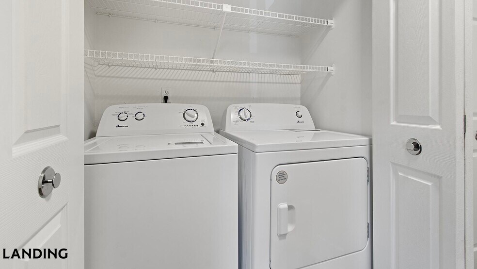 Building Photo - 10263 Whispering Forest Dr