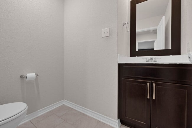 Building Photo - Beautiful 4 Bedroom/2.5 Bathroom Two Story Newly Built in the West Side of San Antonio