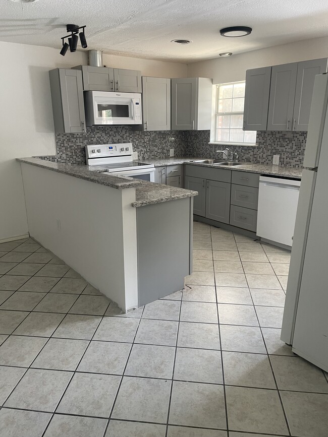 Newly Renovated Kitchen - 10911 Marchant Cir