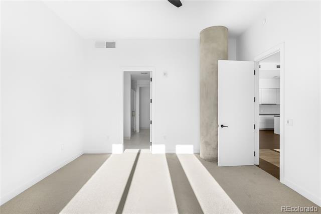 Building Photo - 3520 Chestnut Pl