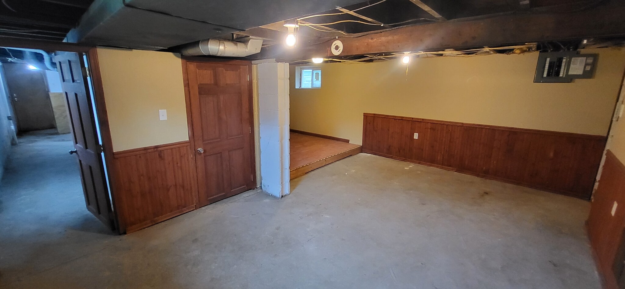 Building Photo - 159 E Acton Ave