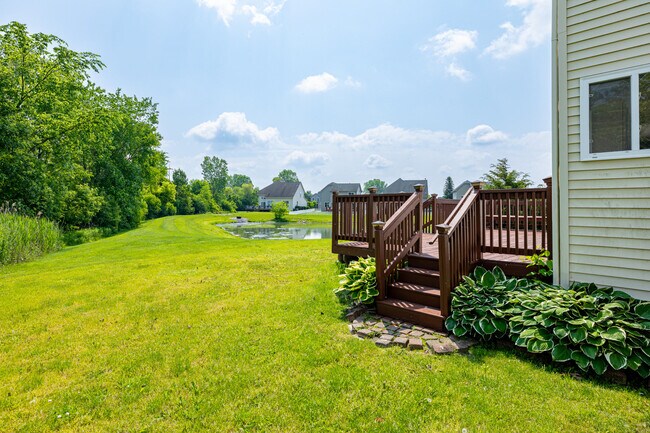 Building Photo - 8312 N Warwick Ct