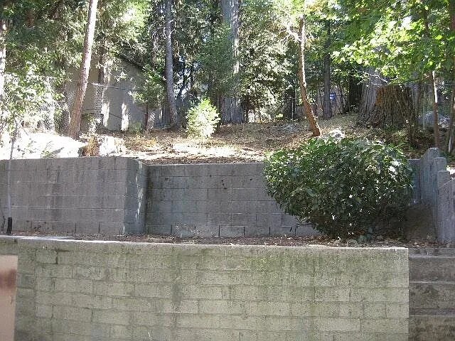 Building Photo - 23683 Shady Ln