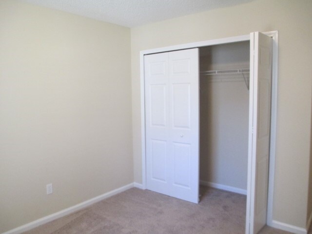 Building Photo - 2952 Majestic Oaks Ln