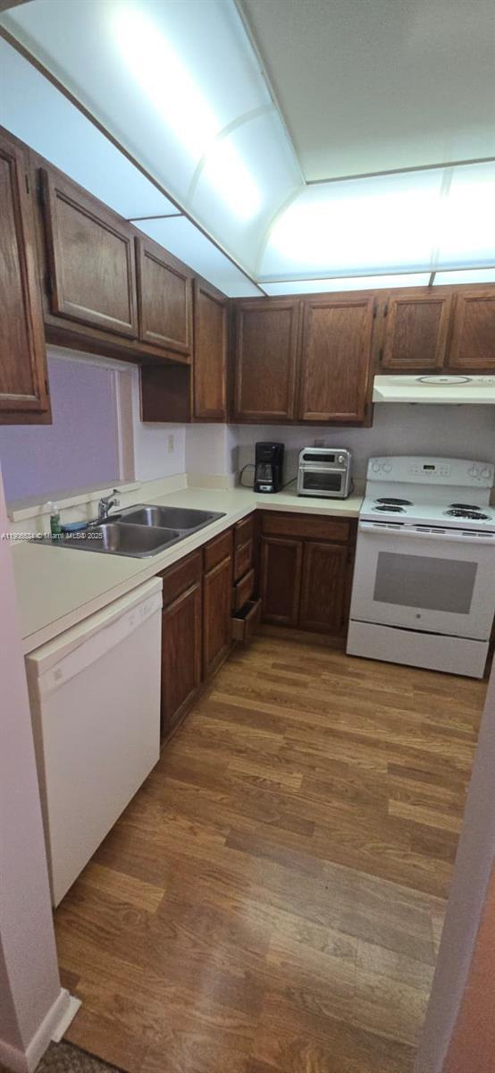 Building Photo - 1200 NW 87th Ave