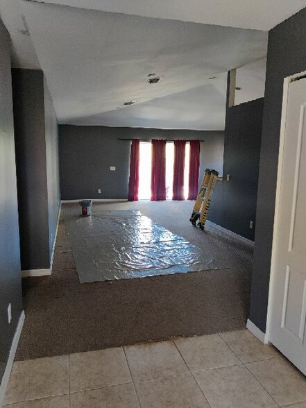 Building Photo - 3710 3rd St SW