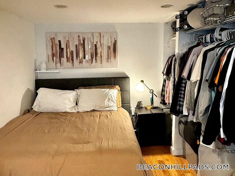 Building Photo - 232 Cambridge St