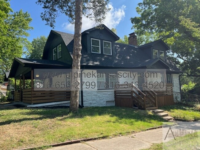 Building Photo - 5647 Euclid Ave
