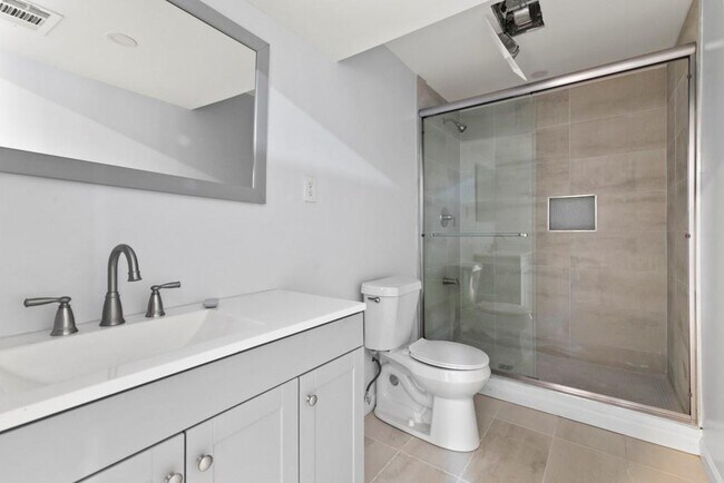 Building Photo - 1492 Tanglewood Way NW