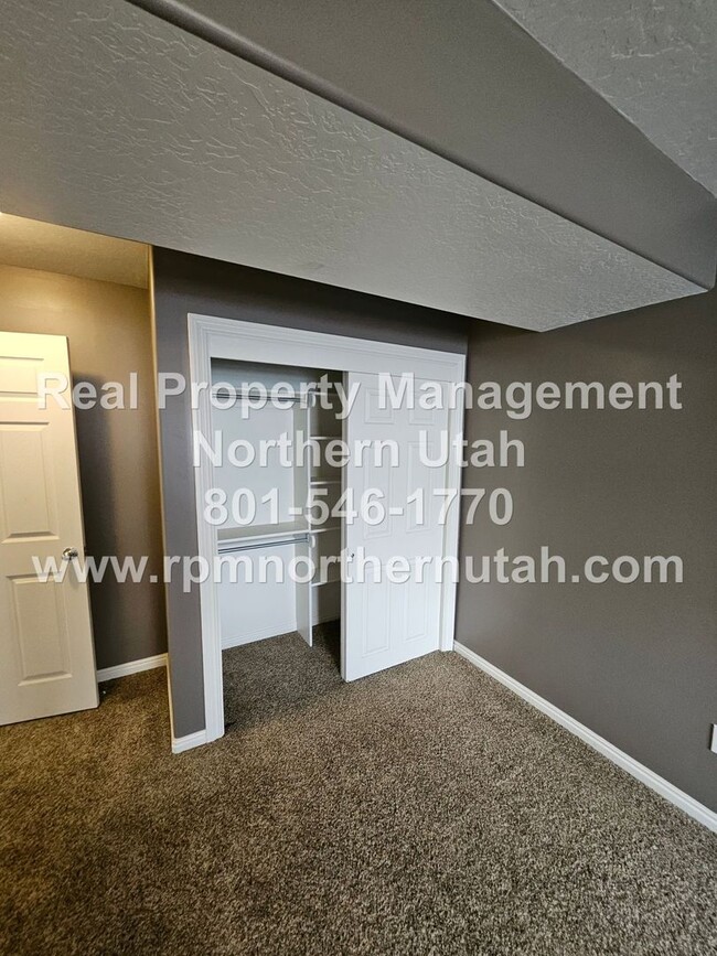 Building Photo - 1 Bedroom 1 Bath Basement Unit in North Sa...