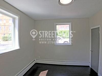 Building Photo - 2 bedroom in Boston MA 02131