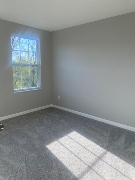 First Bedroom - 183 Lockheed Dr