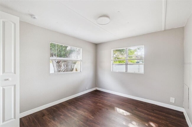 Building Photo - 2854 Lake Alfred Rd