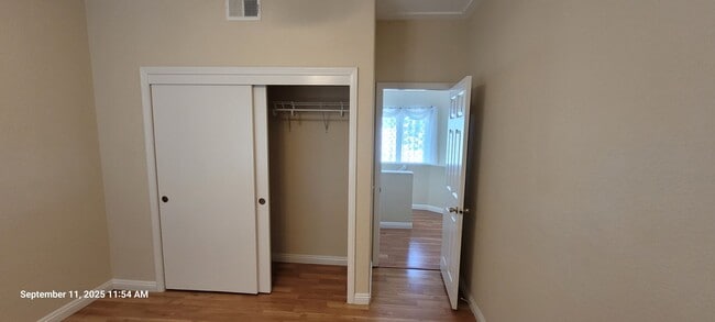 Building Photo - Convenient location in Scripps Ranch