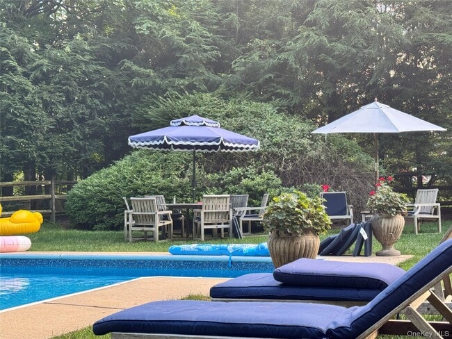 Building Photo - 15 High Ridge Rd