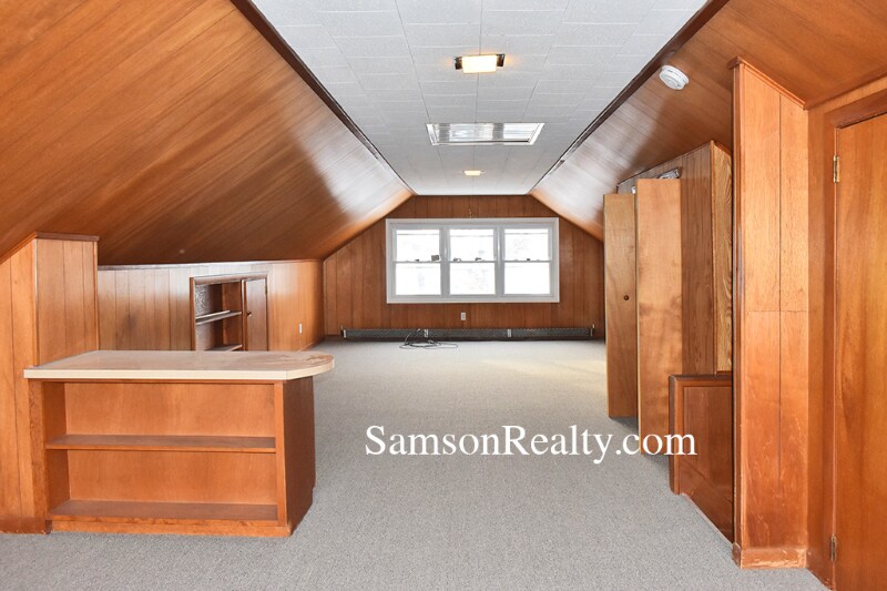 Building Photo - 69 Nathaniel Ave