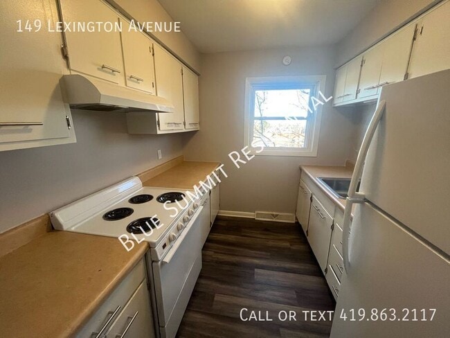 Building Photo - 149 Lexington Ave