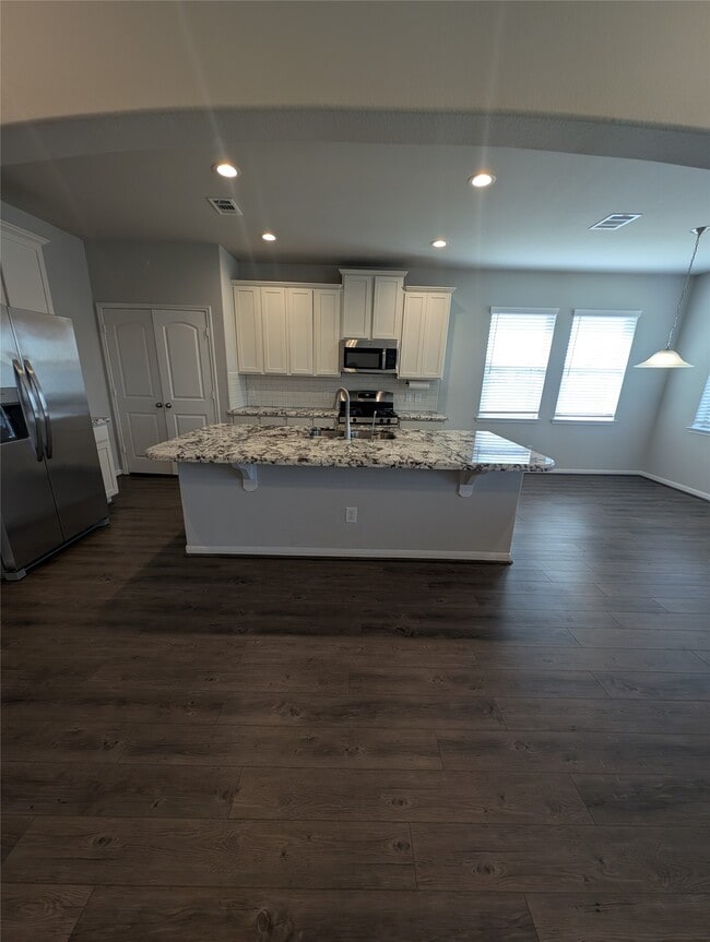 Building Photo - 30454 Butternut Oak Ln