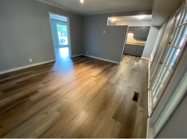 Building Photo - 179 Wessington Pl