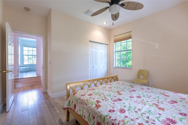 Building Photo - 2999 Banyan Rd