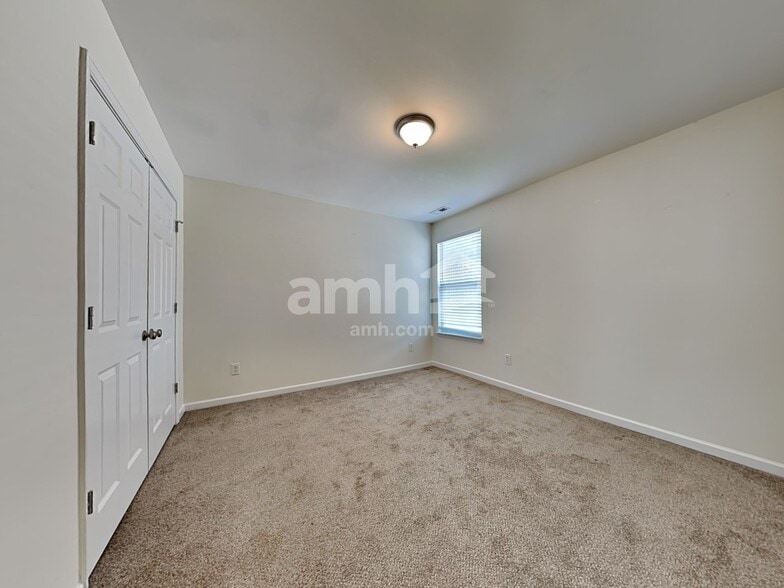 Building Photo - 312 Sanctuary Park Dr