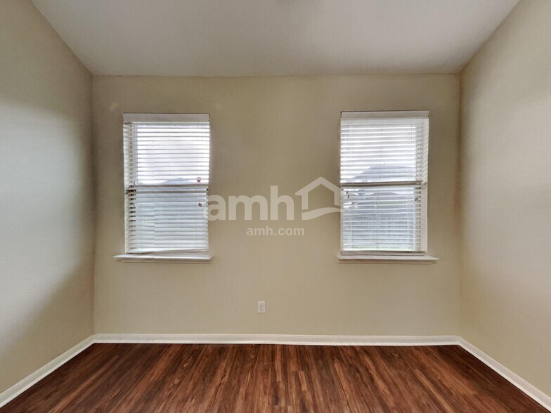 Building Photo - 15815 Egret Field Ln