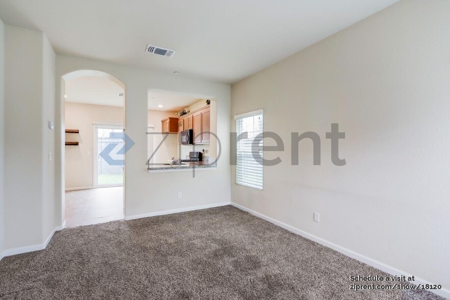 Building Photo - 350 Ashwick Loop