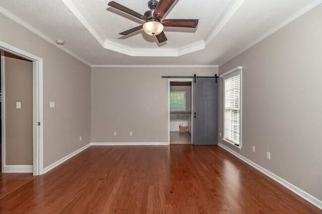 Building Photo - Private, 5 bedroom, 3.5 bath, Evans home-overlooking the woods!