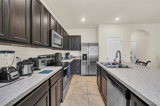 Building Photo - 1401 Yellow Finch Dr