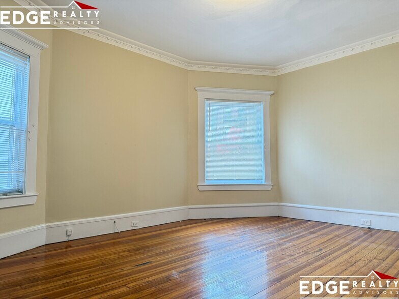 Building Photo - 20 South St