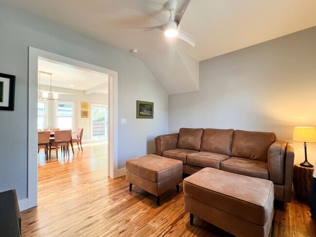 Building Photo - Fully Furnished Modern Home in the Desirable Alphabet Streets