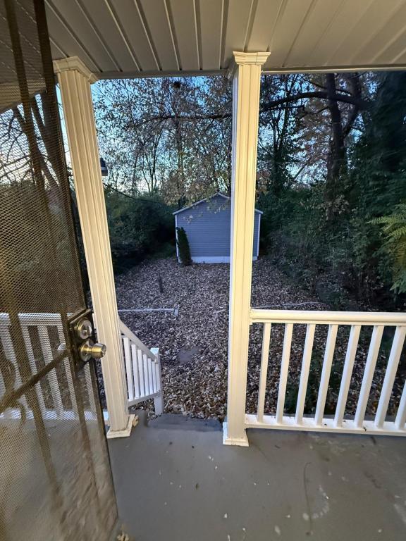 Building Photo - 5411 Hamilton Ave