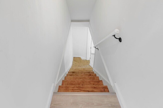 Building Photo - Great Completley renovated Cape Cod for Re...