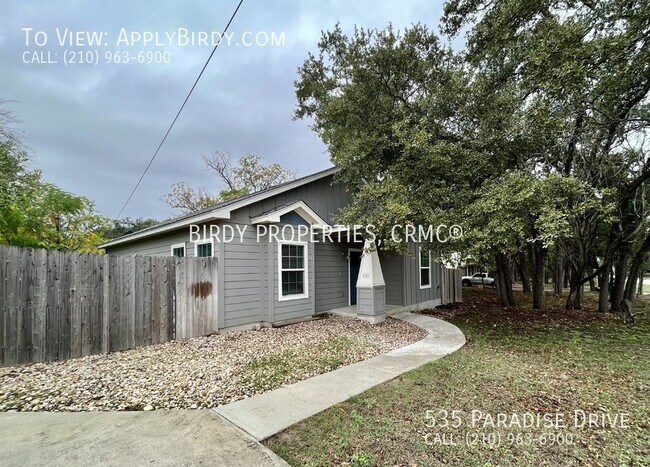 Building Photo - *3 Bed, 2 Bath Home Located Next to Canyon...