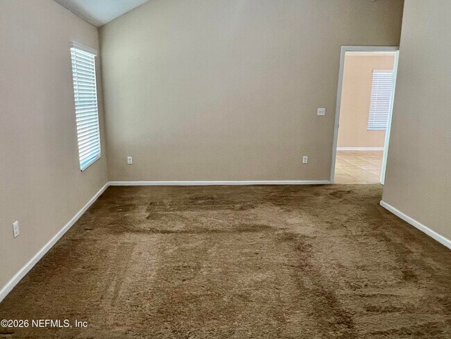 Building Photo - 12454 Itani Wy