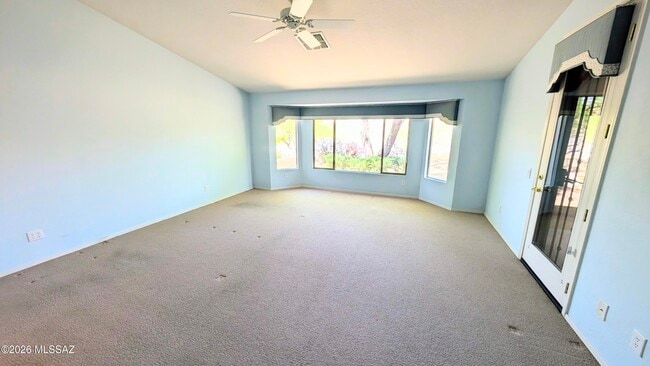 Building Photo - 39544 S Winding Trail Dr