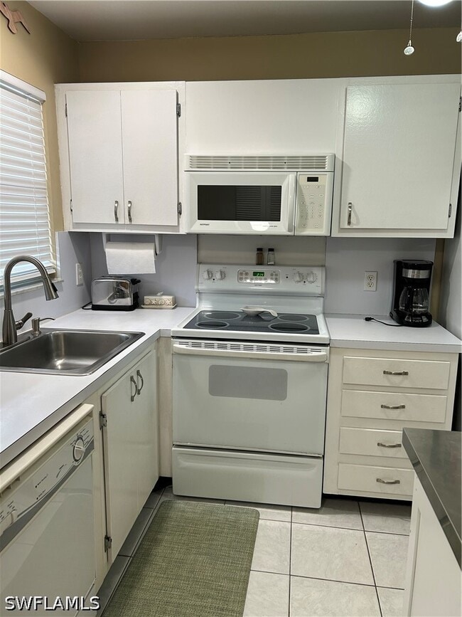 Building Photo - 170 Turtle Lake Ct