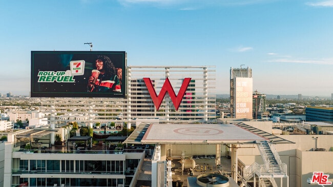 Building Photo - 6250 Hollywood Blvd