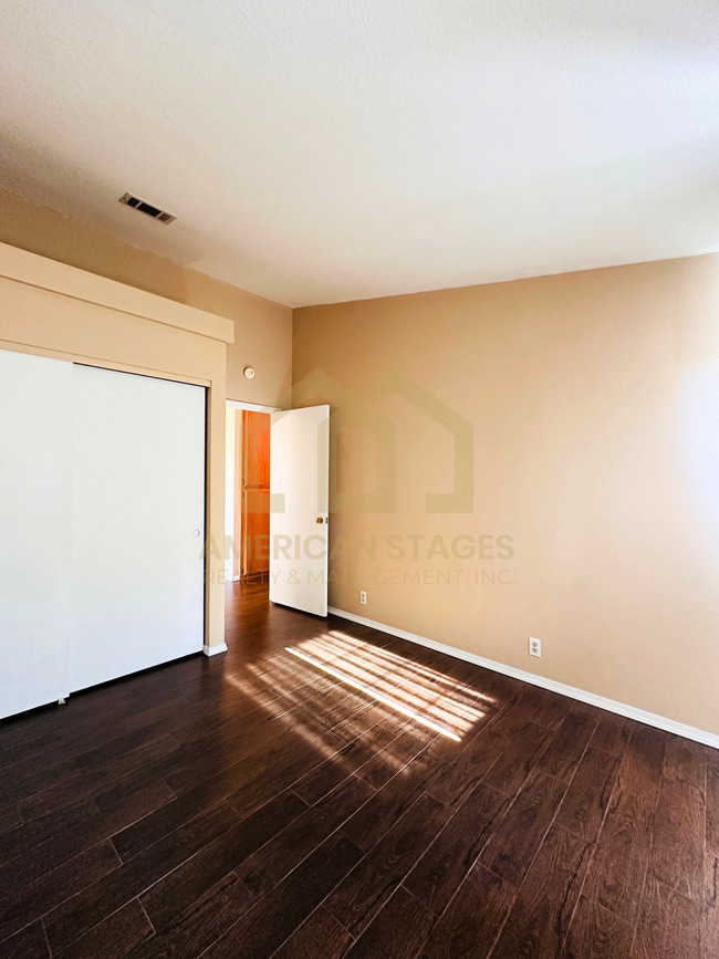 Building Photo - 4281 Ridgecrest St