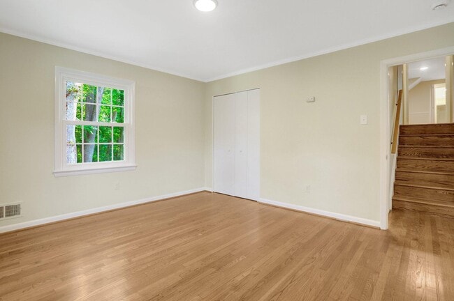 Building Photo - 8005 Candlewood Dr