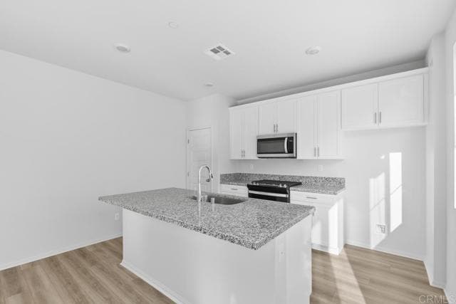 Building Photo - 28115 Ashtree St