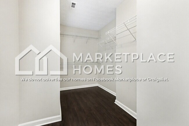 Building Photo - 6139 Allpoint Way