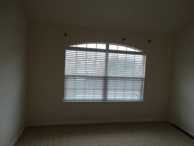 Building Photo - 11897 Lampwick Ln