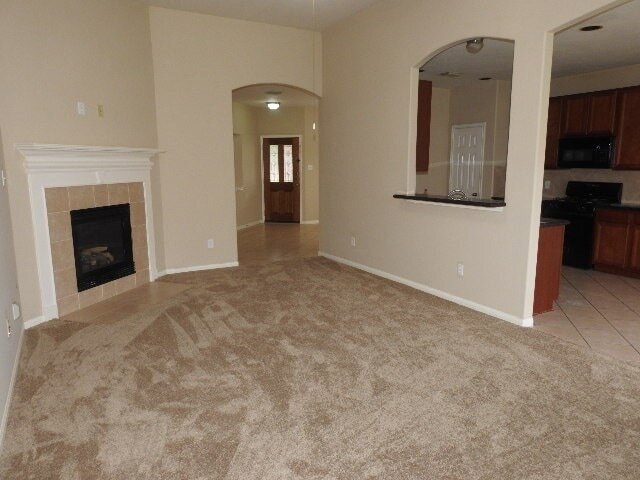 Building Photo - 25107 Hazel Ranch Dr