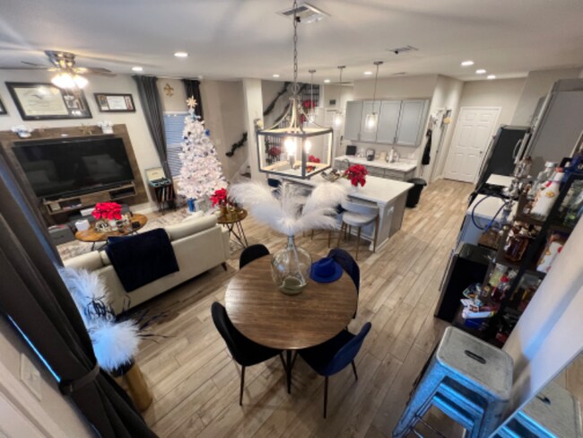 Building Photo - 17132 Wilthorne Colony Ct