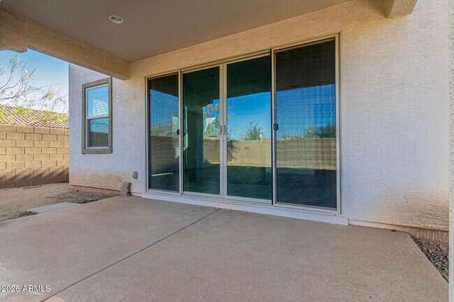 Building Photo - 9208 W Sells Dr