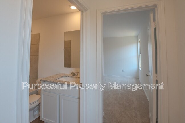 Building Photo - 3233 NW 149th St