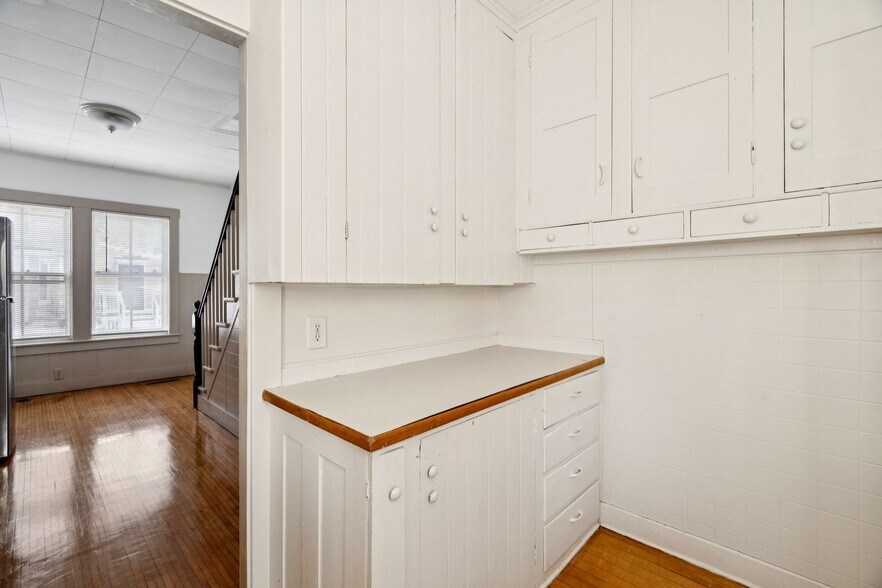 Building Photo - 67 Winter St