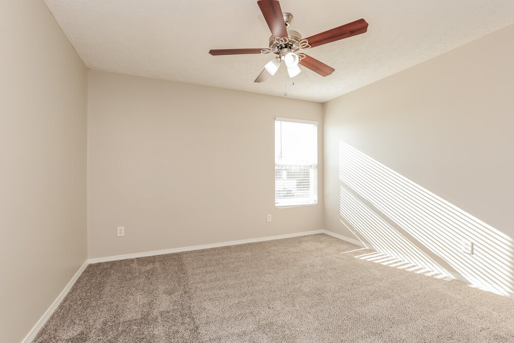 Building Photo - 5576 Dory Dr