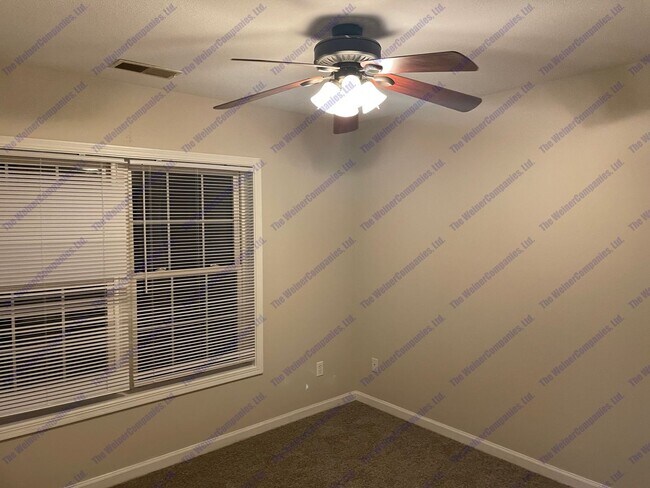 Building Photo - Now leasing for August!